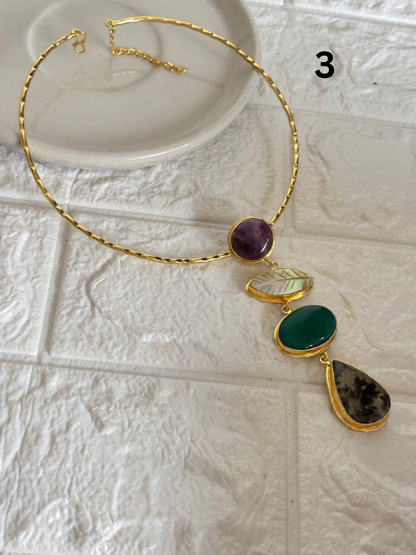 Isabelle Natural Stone Hasli Choker- Brass