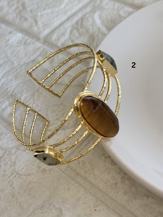 Trio Colour Natural Stone Brass cuff