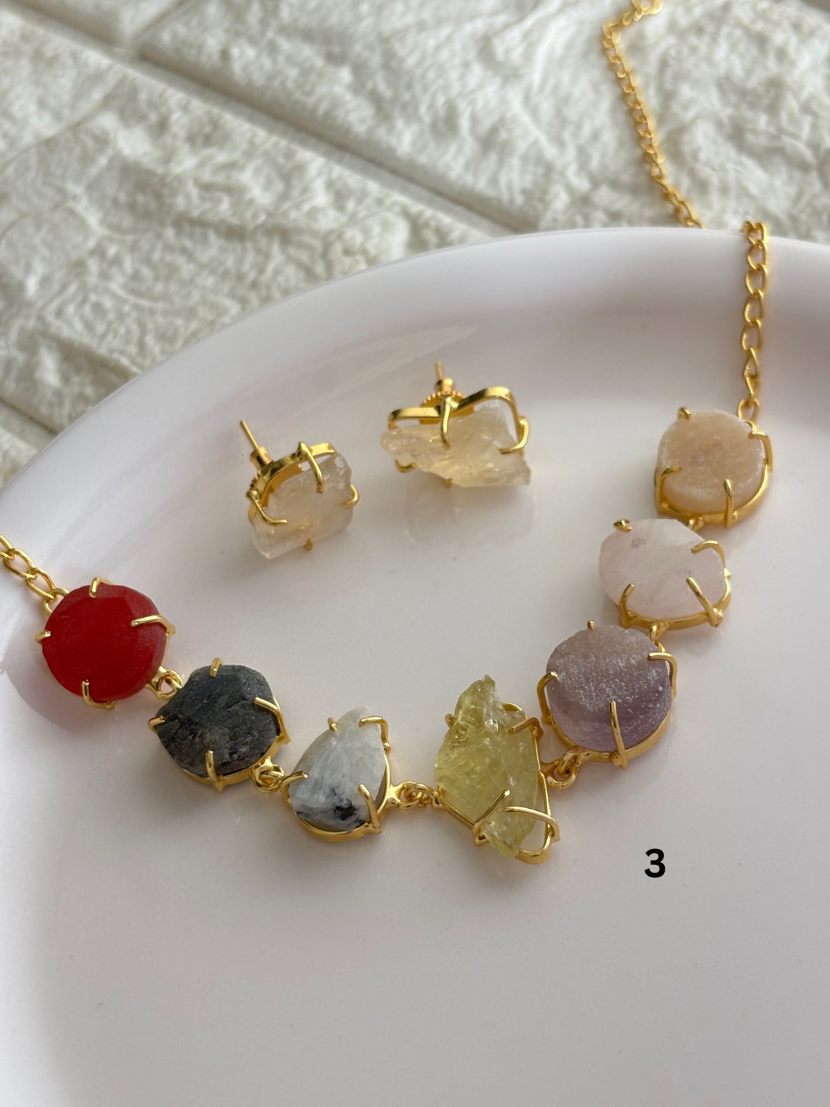 Pulp Natural Stone Choker Set-Brass