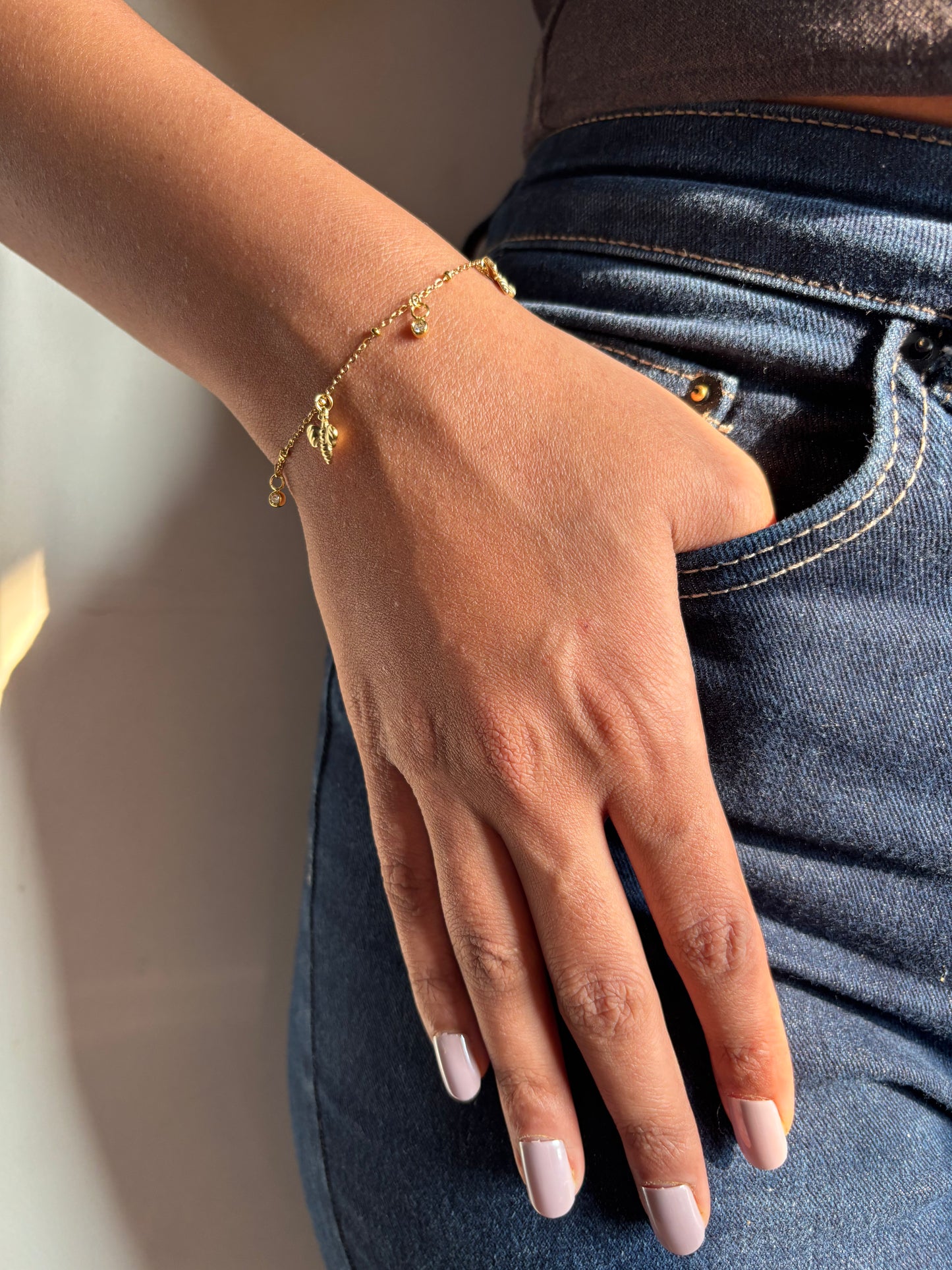 Bee Charm Bracelete