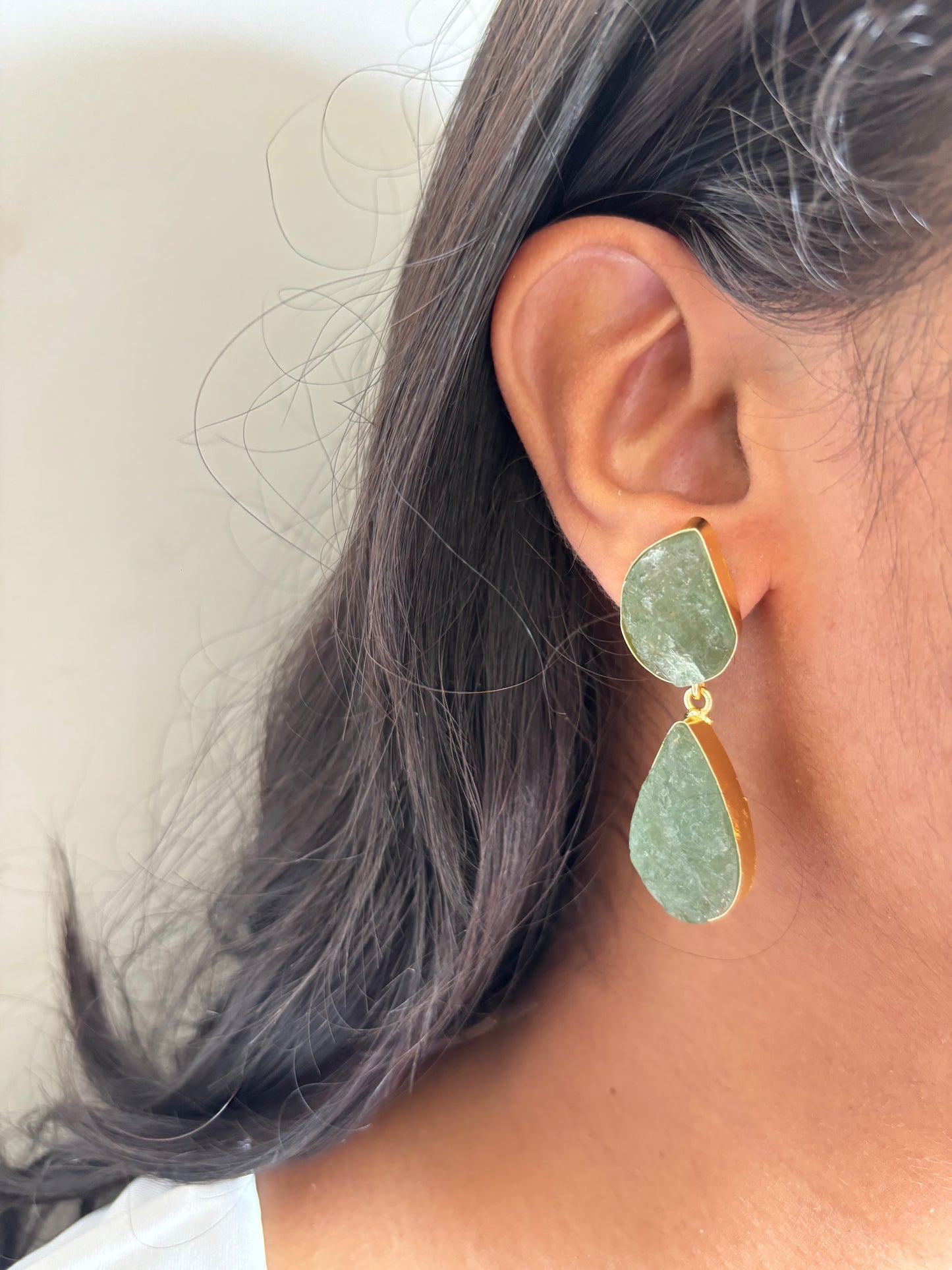 Amor Natural Stone Earring - Brass