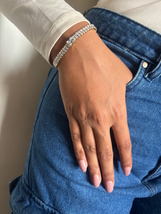 Luxe Luminance Bracelet