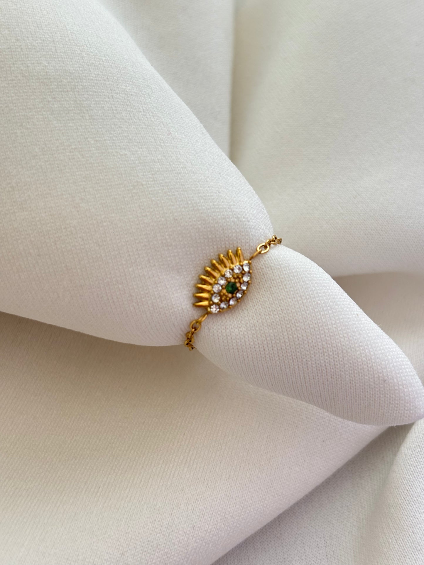 Emerita Pull Up Ring