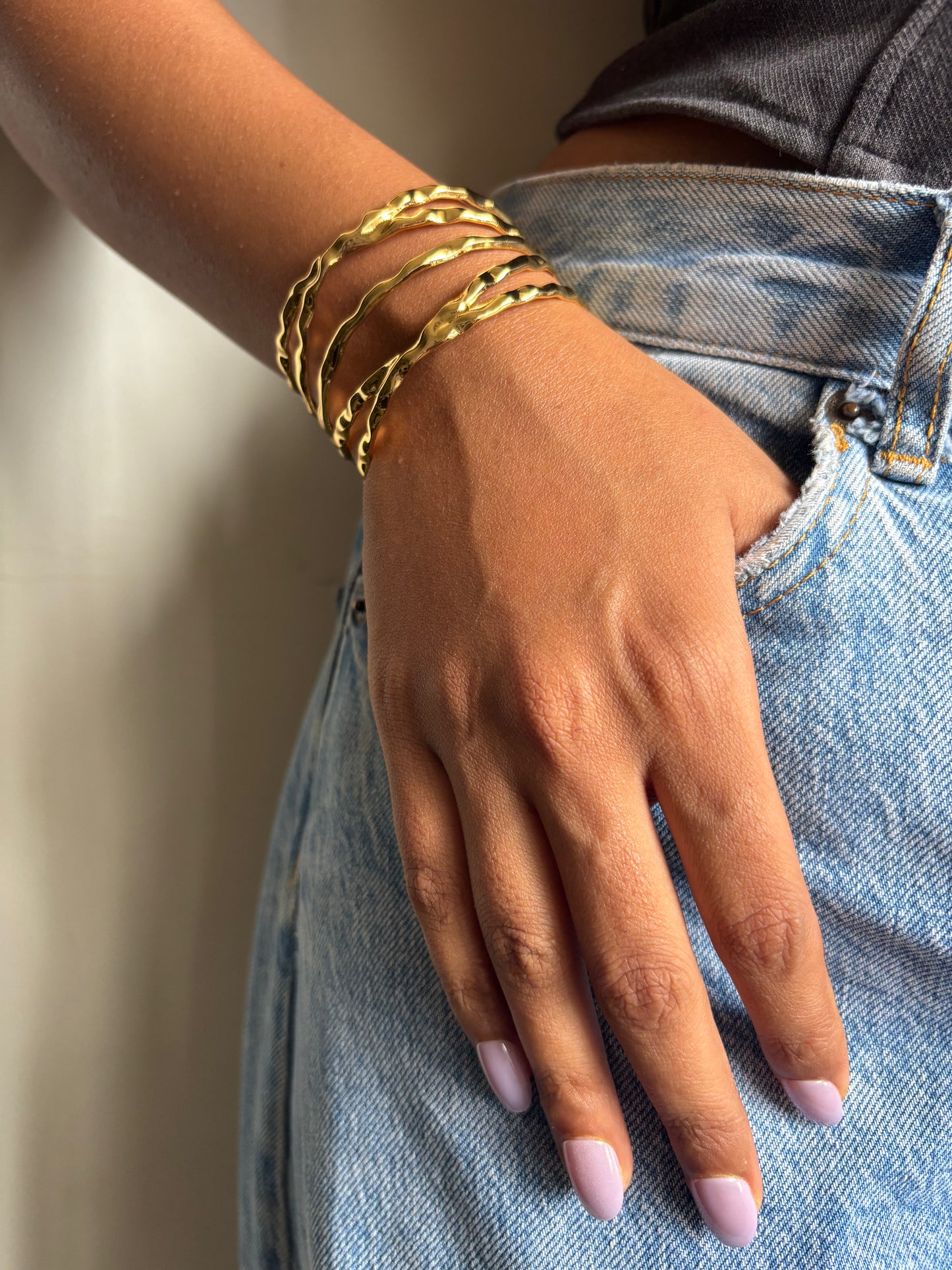 Storm Adjustable Cuff