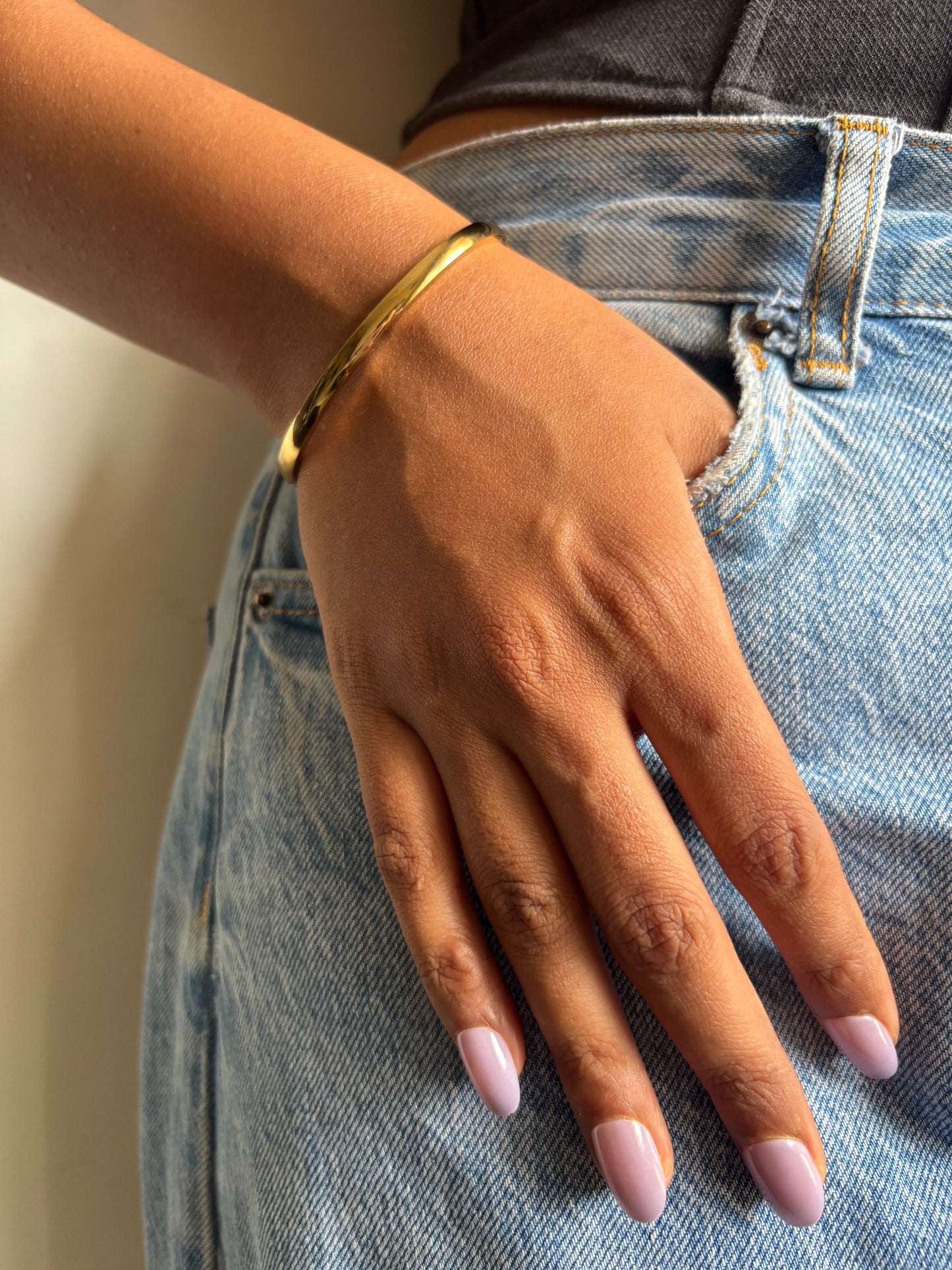 Solid Kada Bracelet