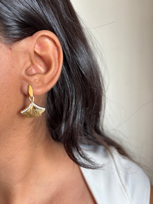Kai Shell Earring