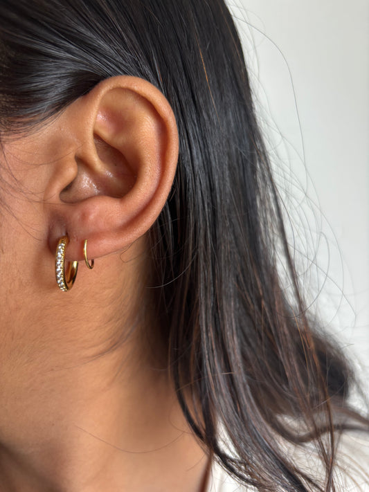 Twirl Studded Ear-Cuff