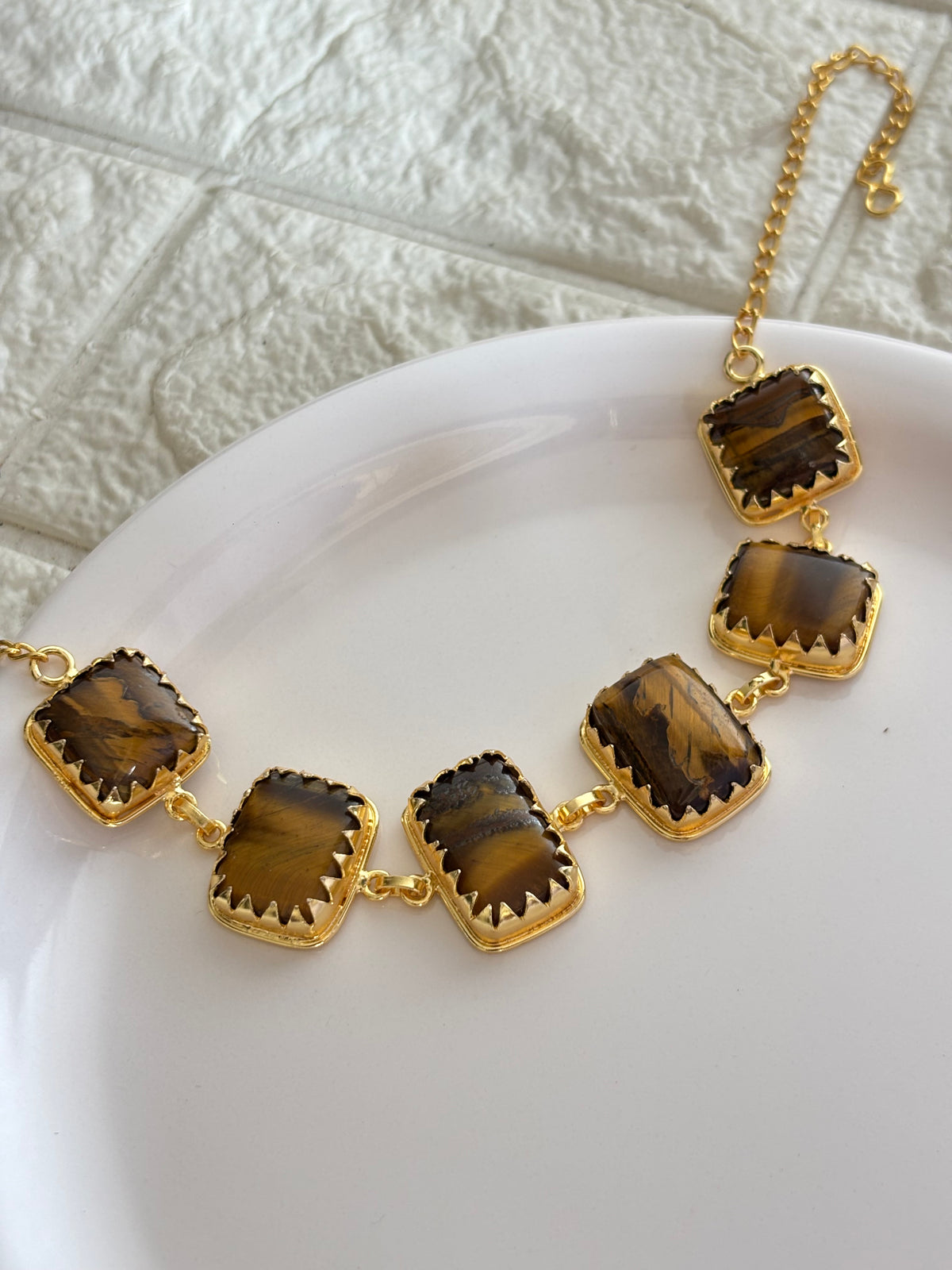Tiger Eye Renne Choker- Brass