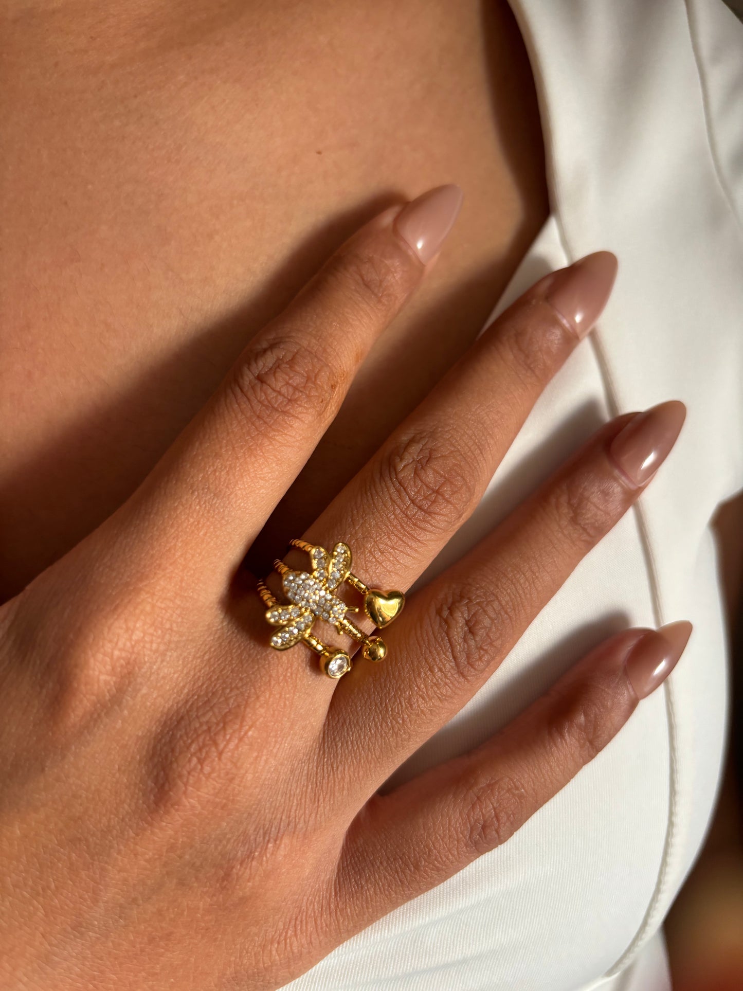 Bee Hive Adjsustable Ring