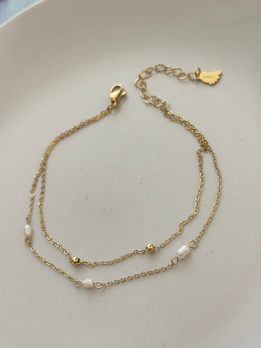 Minimal Pearl Layered Anklet