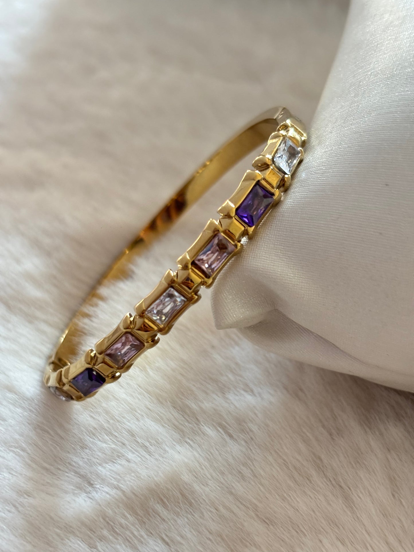 Sirena Studded Bracelet Small Size