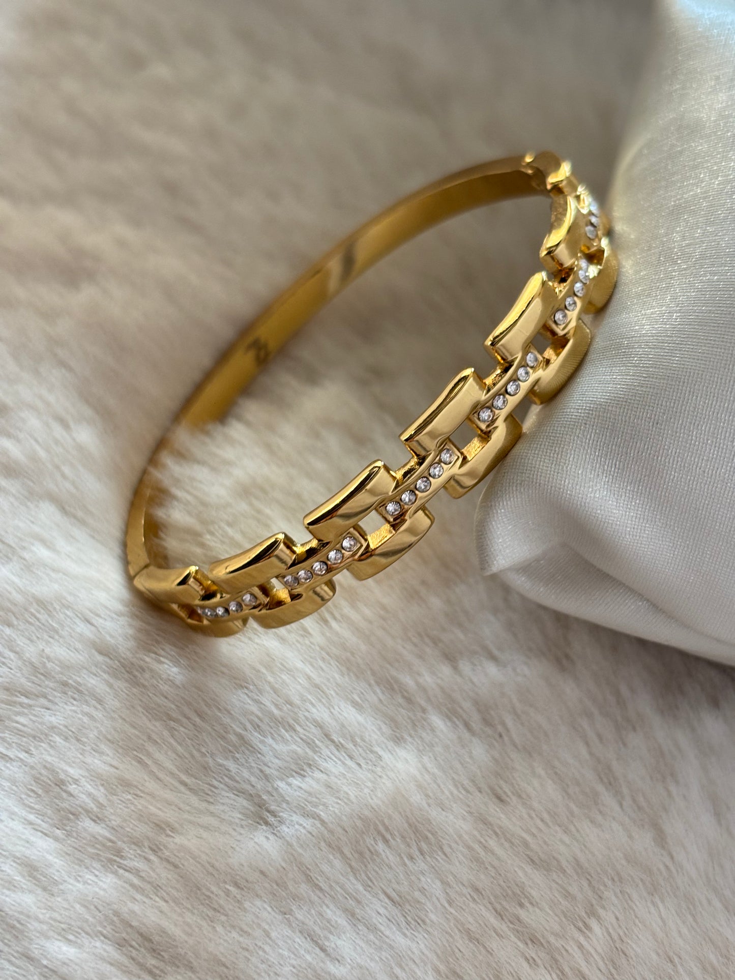 Mesh Studded Bracelet Small Size