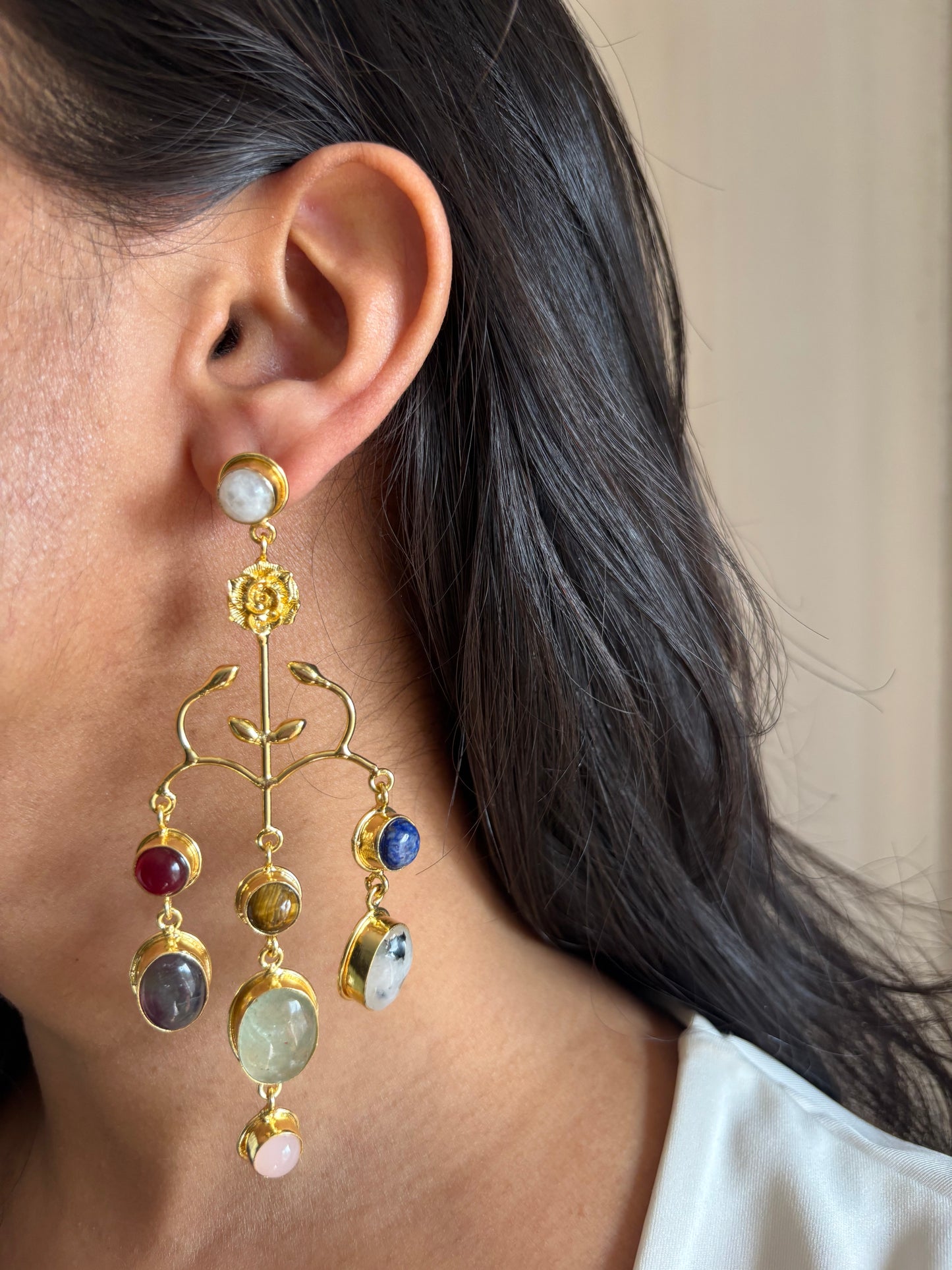 Pearl Regal Natural Stone Dangler- Brass