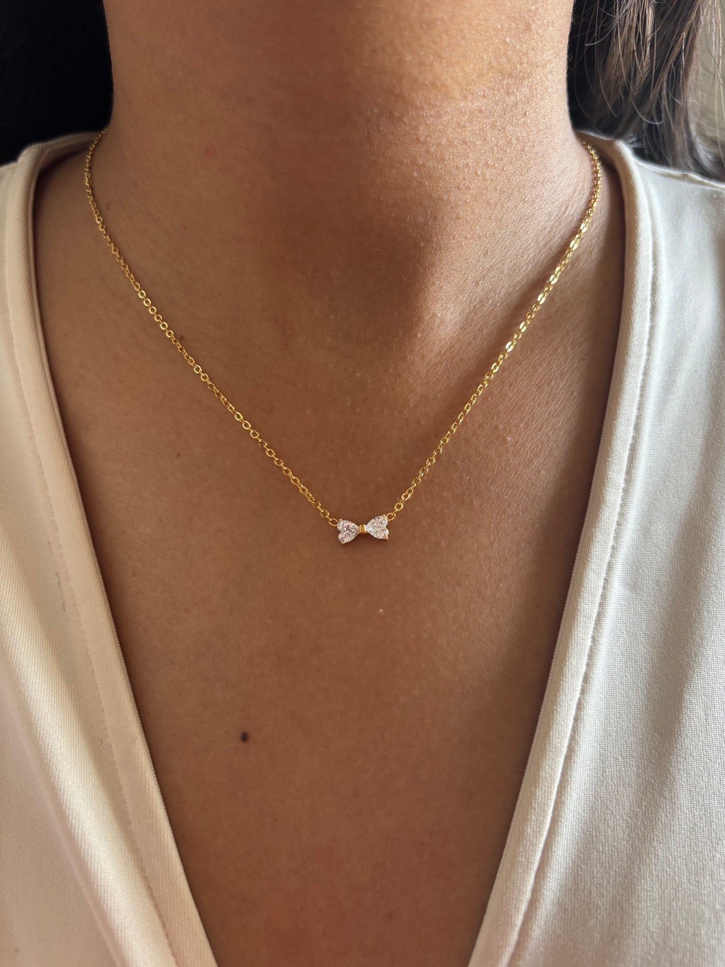 Dainty Bow Necklace