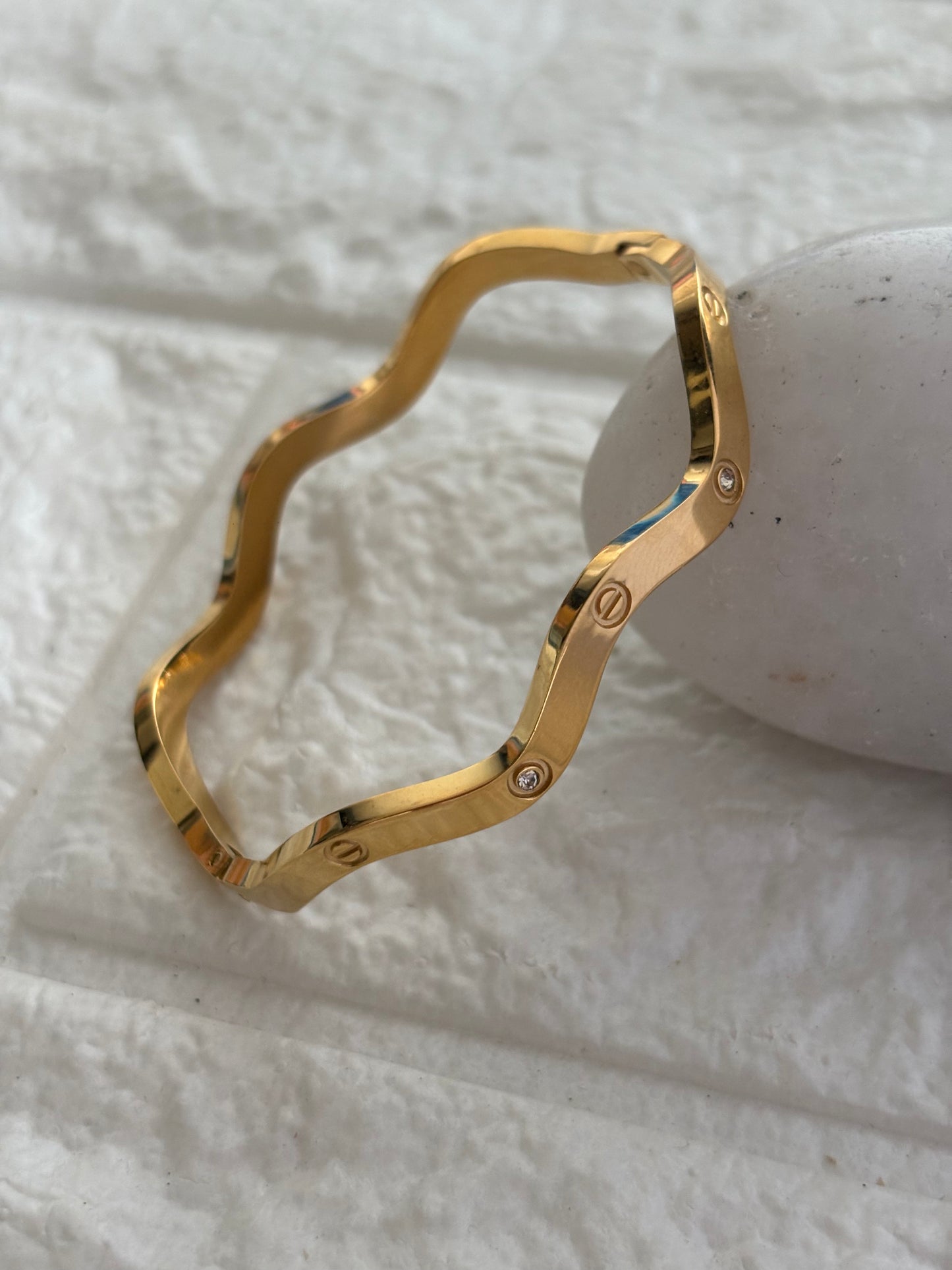 Wavy Cartier Bracelet