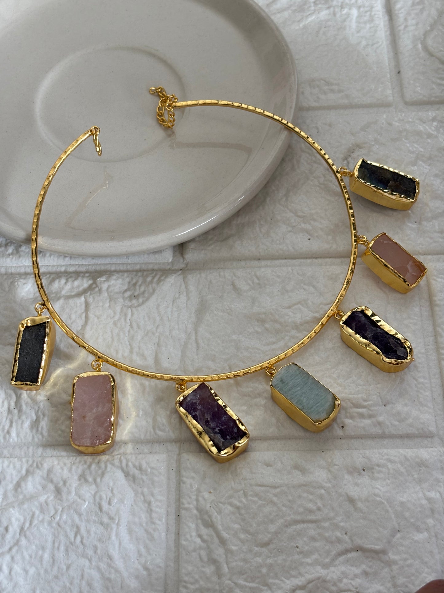 Multi-color 7 stone hasli choker- Brass