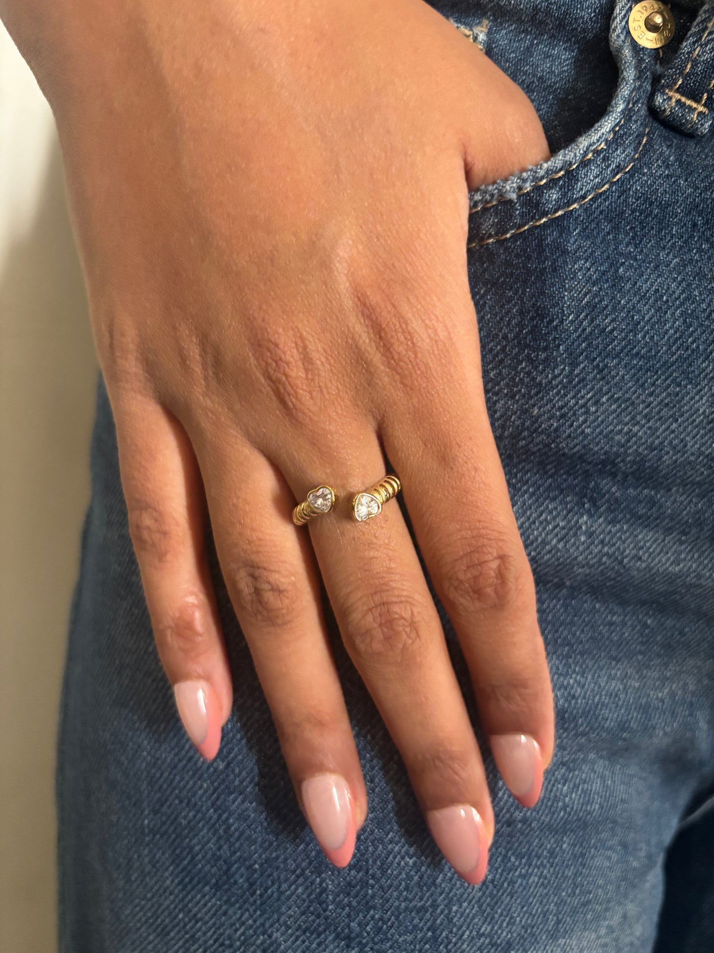 Glam Amore Ring