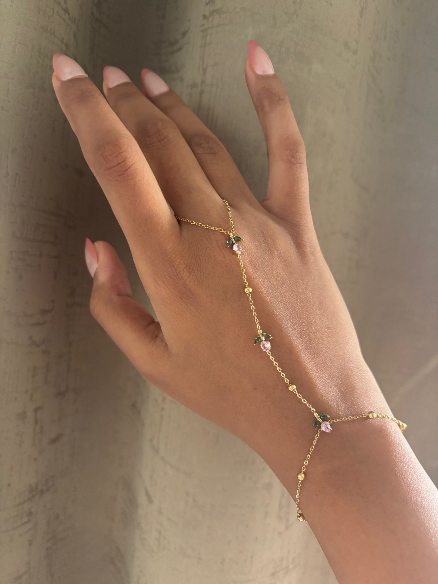 Tulip Hand-Chain