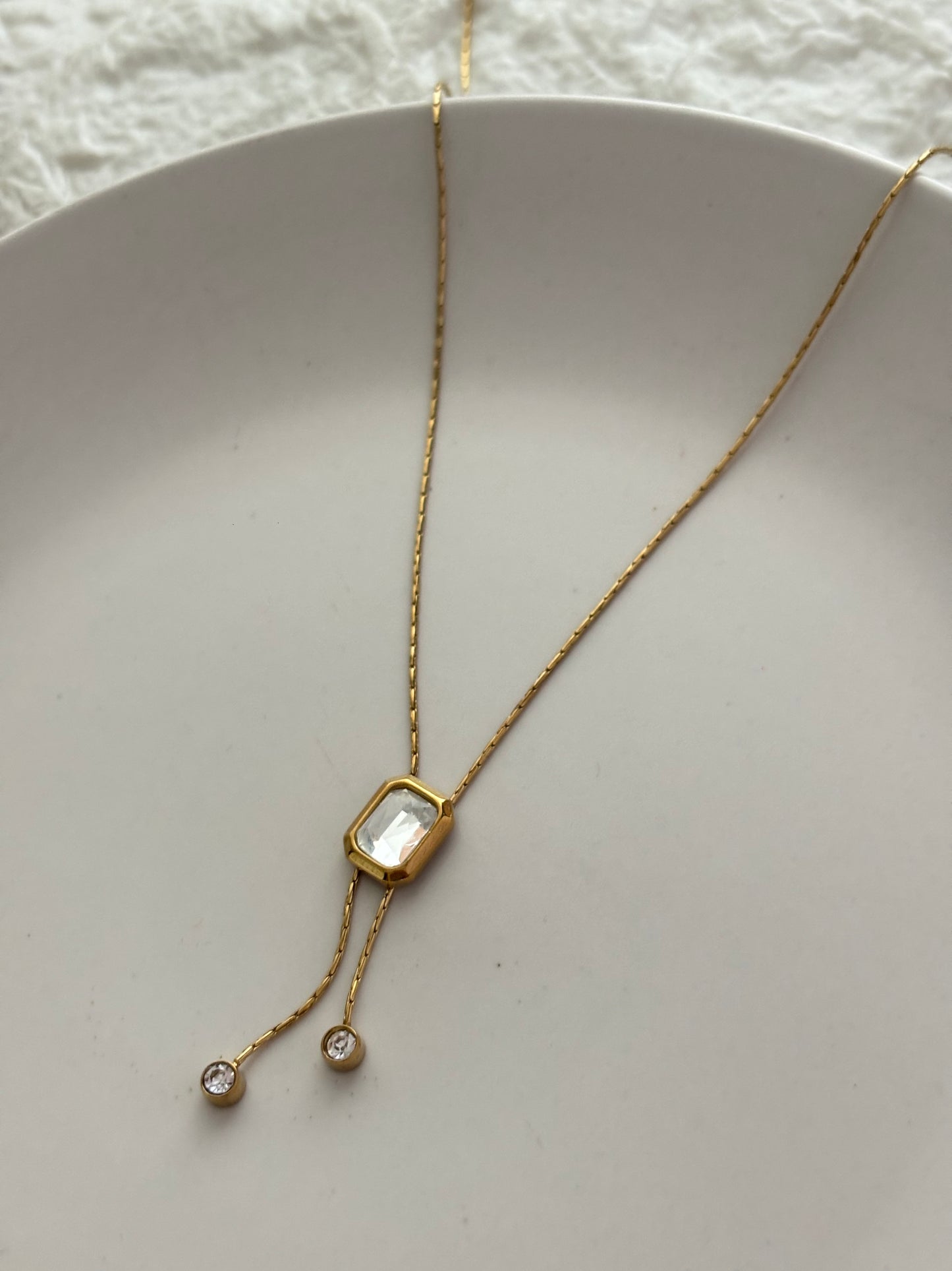 Emily Clear Crystal Necklace