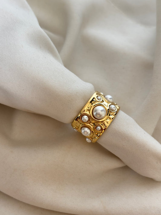 Vintage Pearl Ring- Size 7