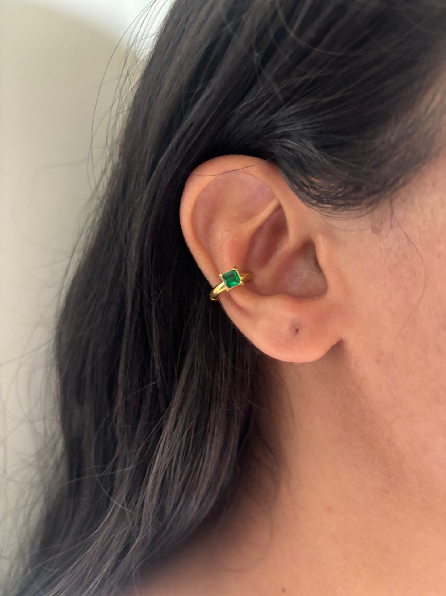 Emma Earcuff