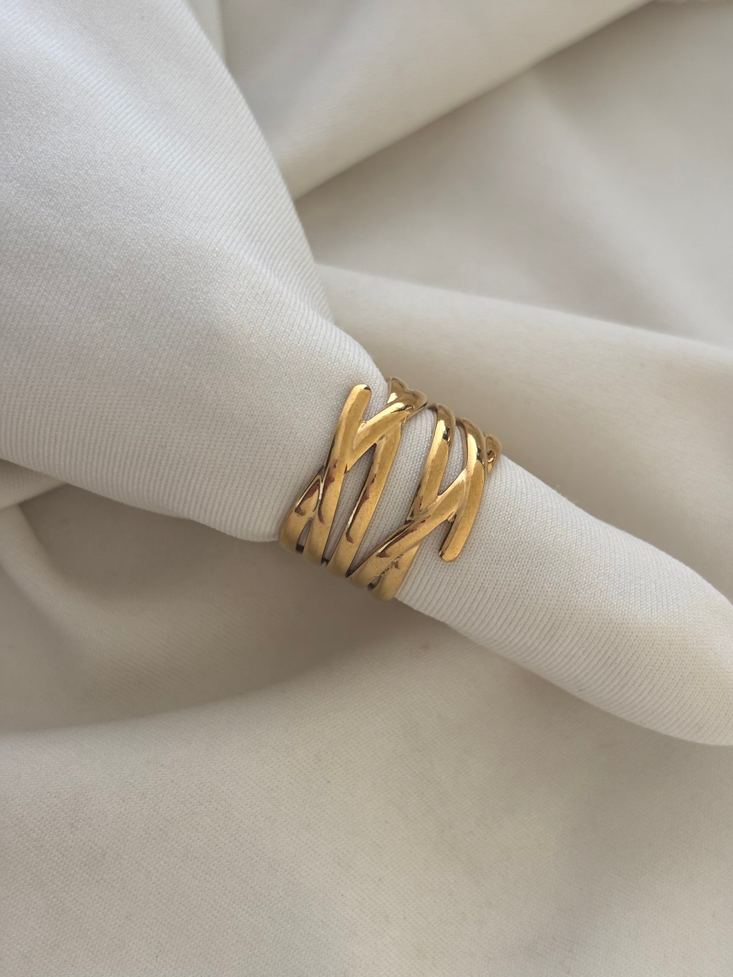 Criss-Cross Adjustable Ring