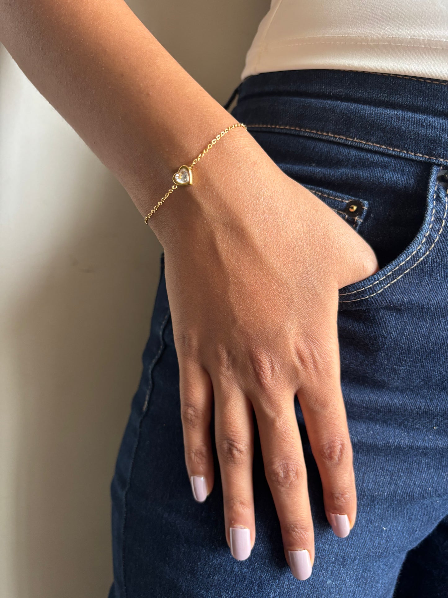 Heart Solitaire Bracelet