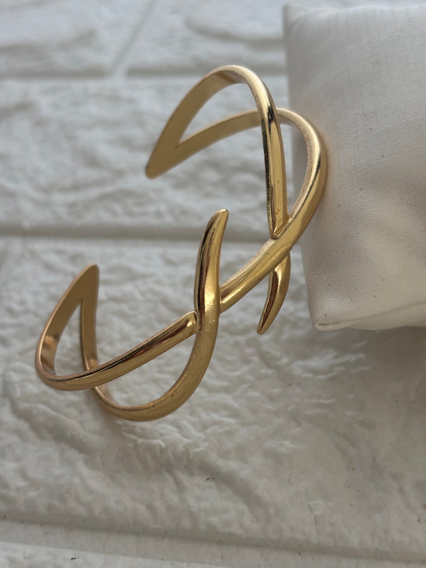 Kale Adjustable Cuff