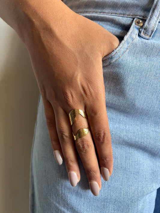 Abstract Cut-out Ring Size-7