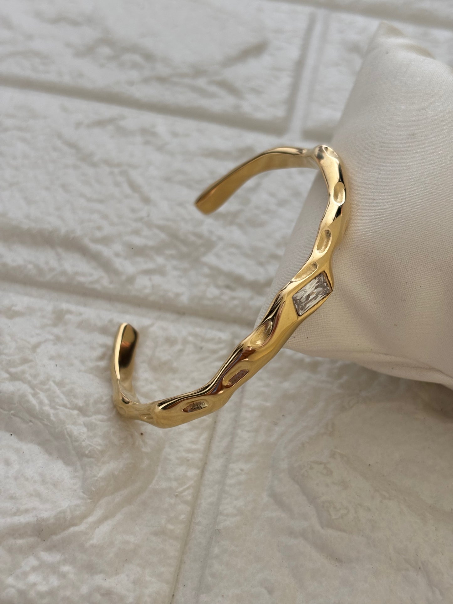 Christiane Adjustable Cuff