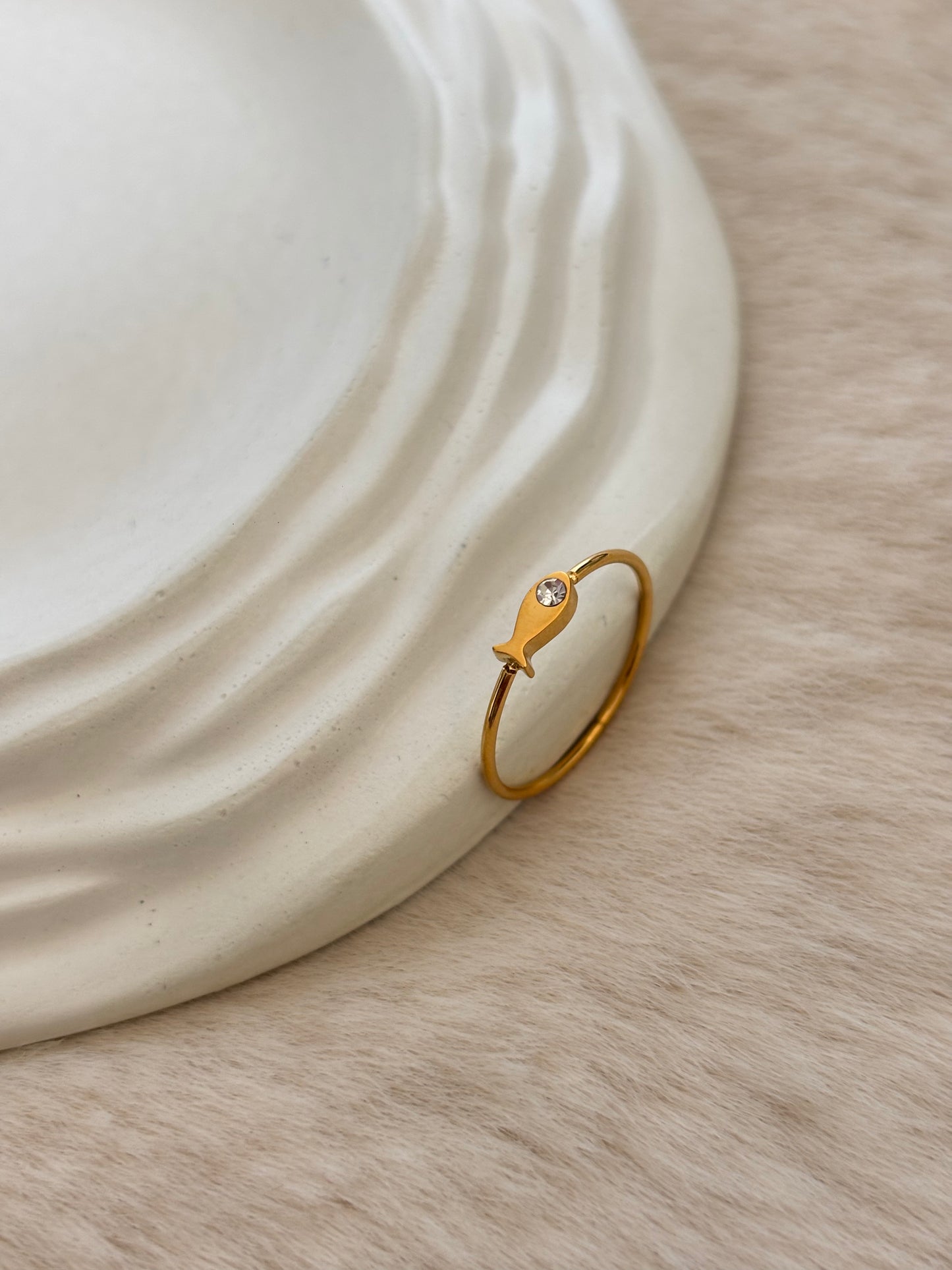Minimal Fish Ring
