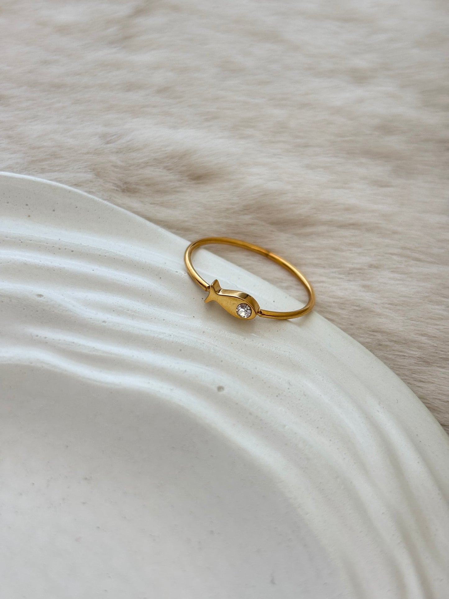 Minimal Fish Ring