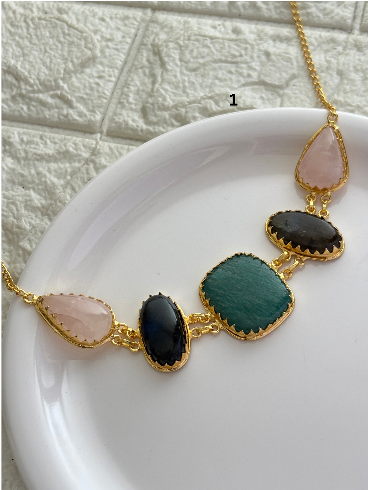 Heiress Natural Stone choker - Brass