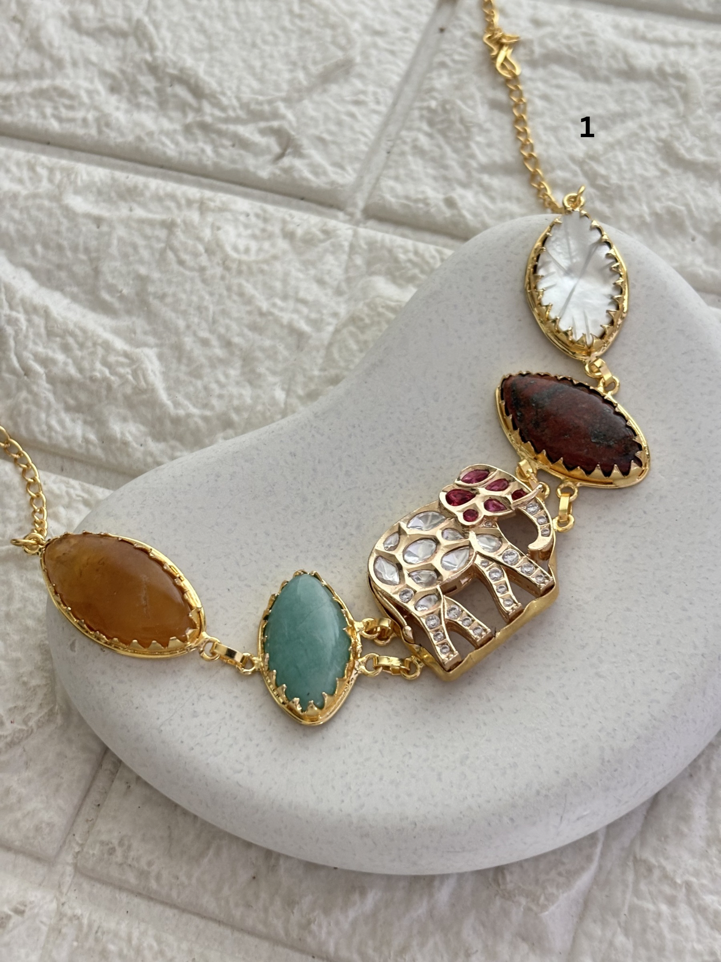 Elinor Fusion Natural Stone Choker -Brass