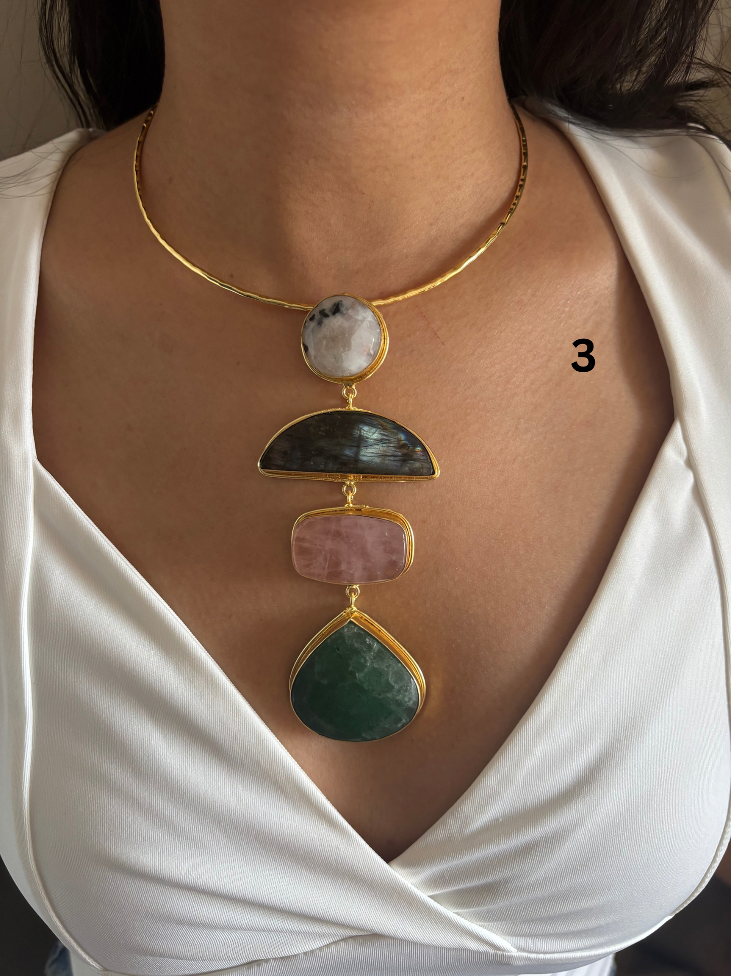 Isabelle Natural Stone Hasli Choker- Brass