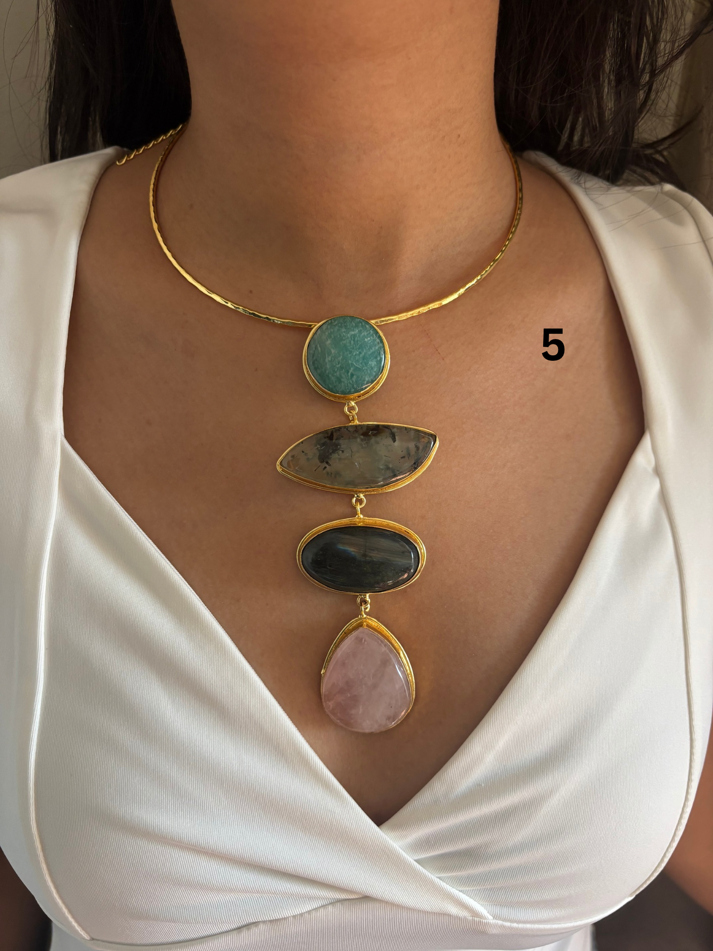 Isabelle Natural Stone Hasli Choker- Brass