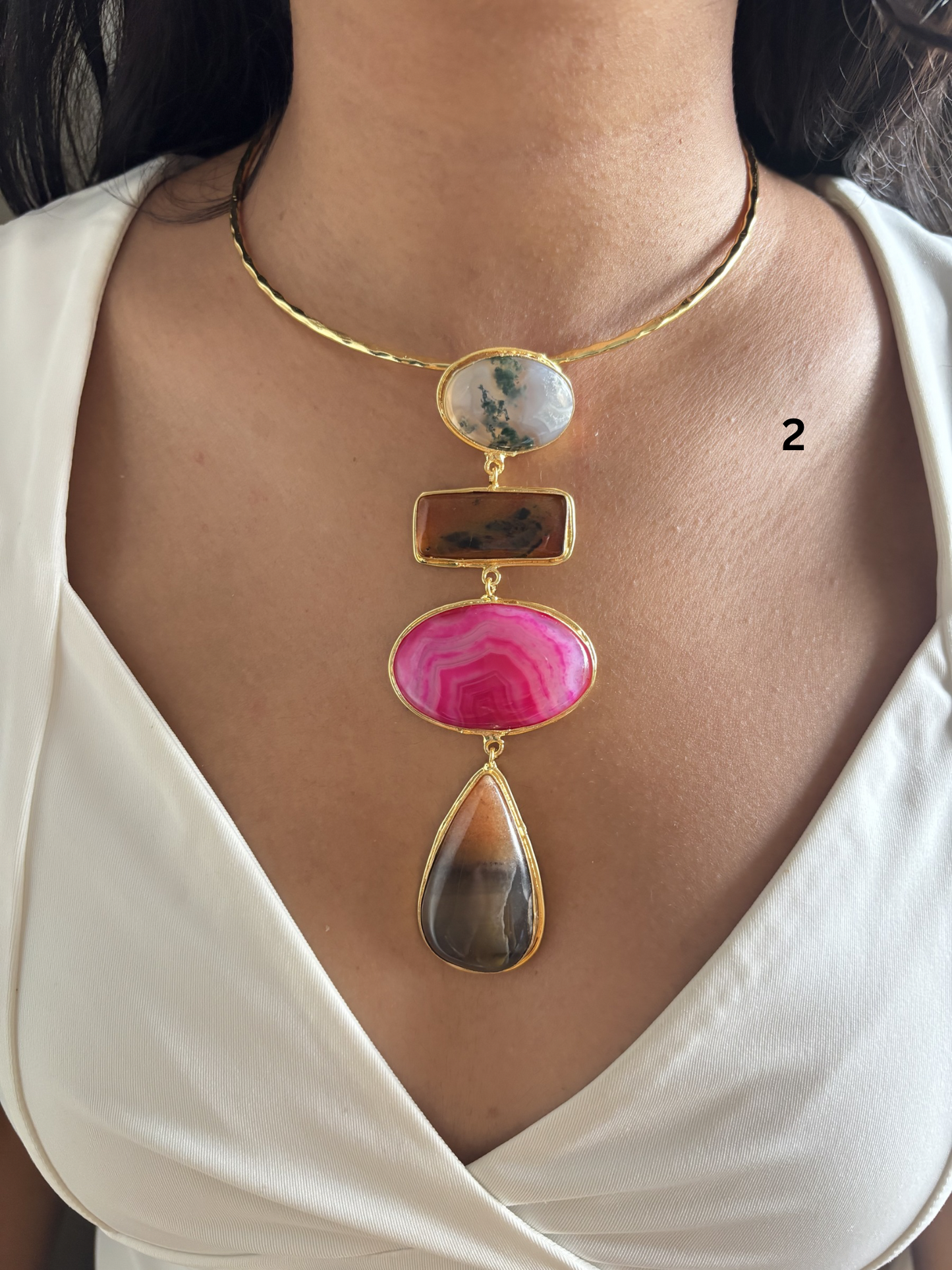 Isabelle Natural Stone Hasli Choker- Brass