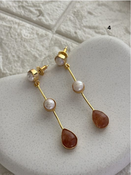 Archie Natural Stone Dangler