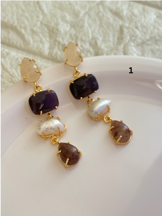 Pearl Color Natural Stone Dangler