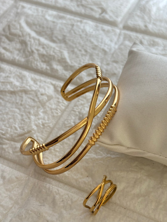 Criss-Cross Adjustable Cuff-combo