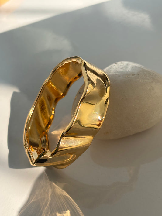 Wrapper Brass Cuff