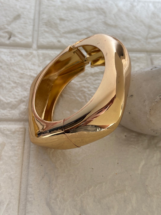 Swap Chunky Brass Bracelet