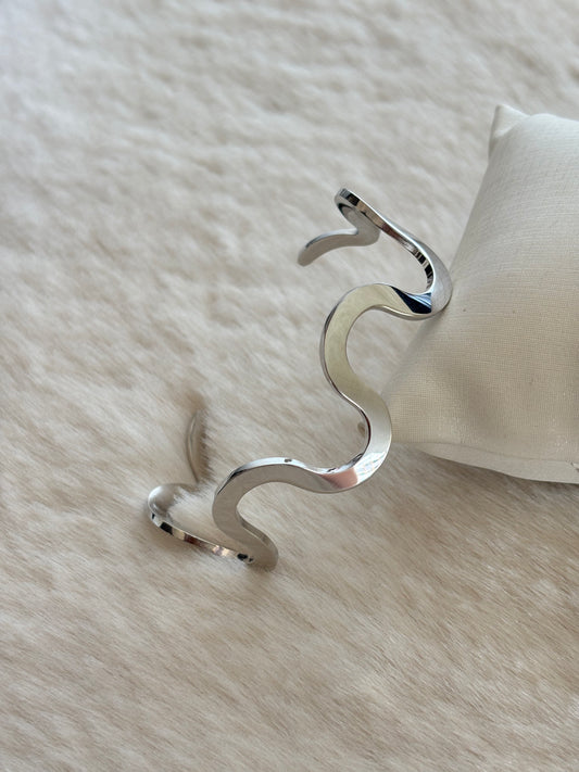 Noah Wavy Silver Adjustable Cuff