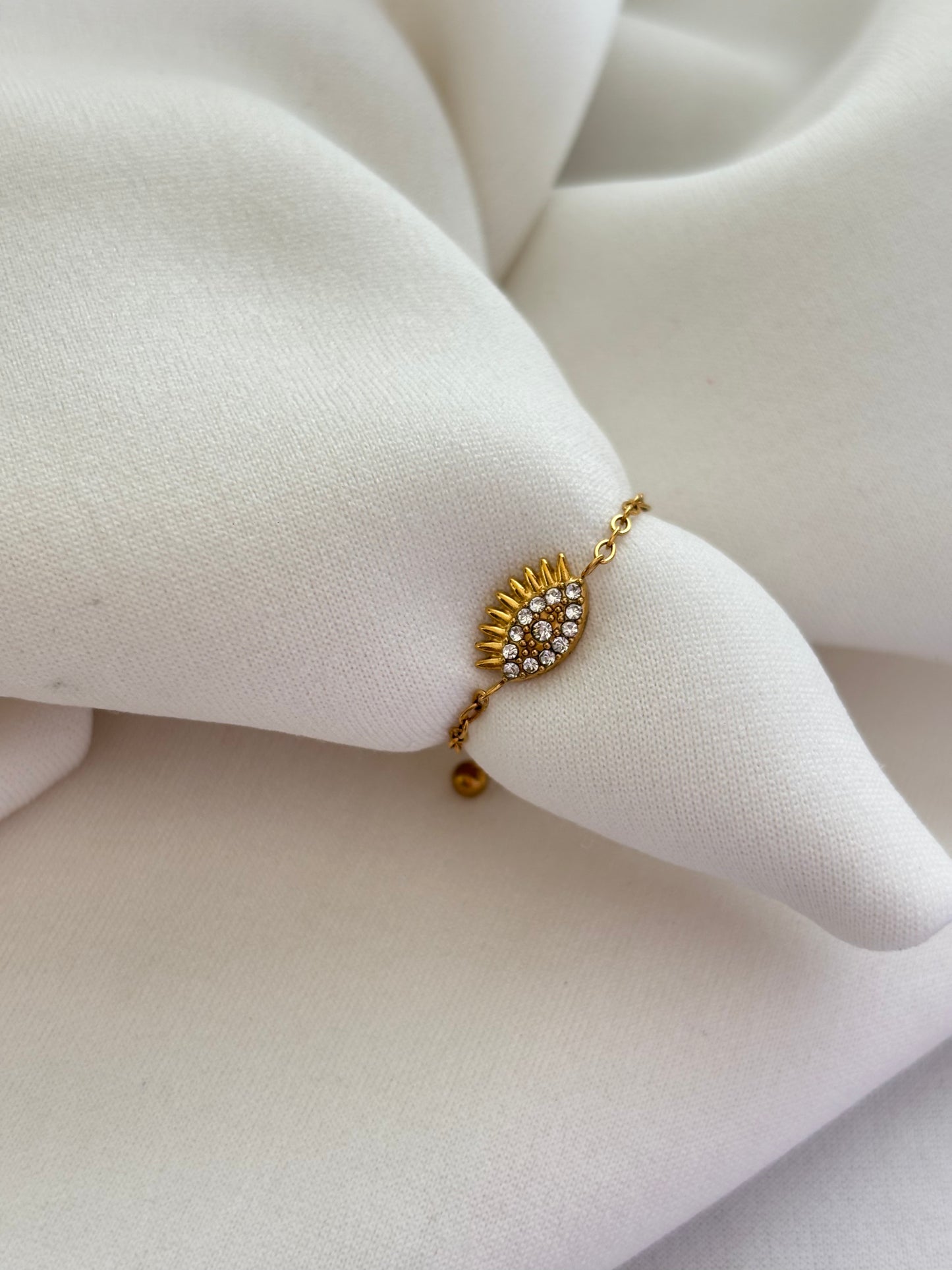 Evil Eye Pull Up Ring