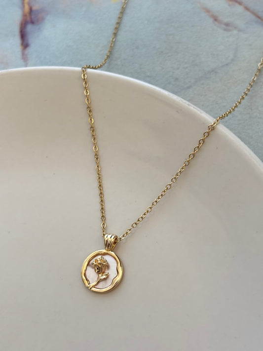 3D MOP Rose Necklace