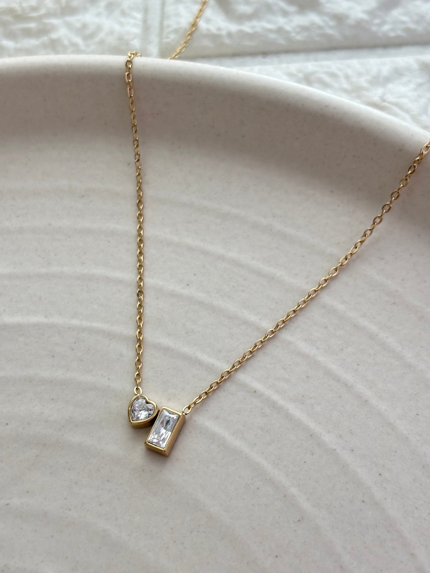 Toi-moi minimal Neckalce