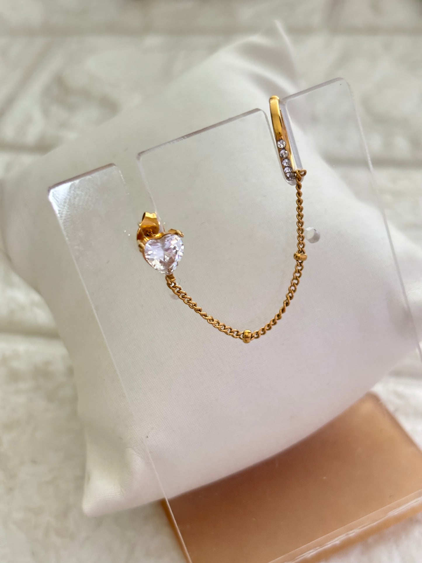 Amour No Piercing Earring