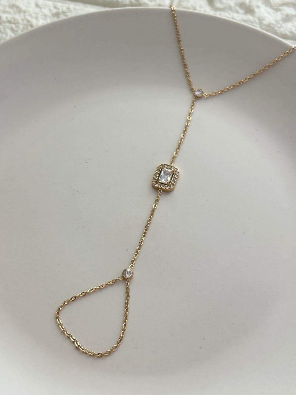 Blair Studded Hand-chain