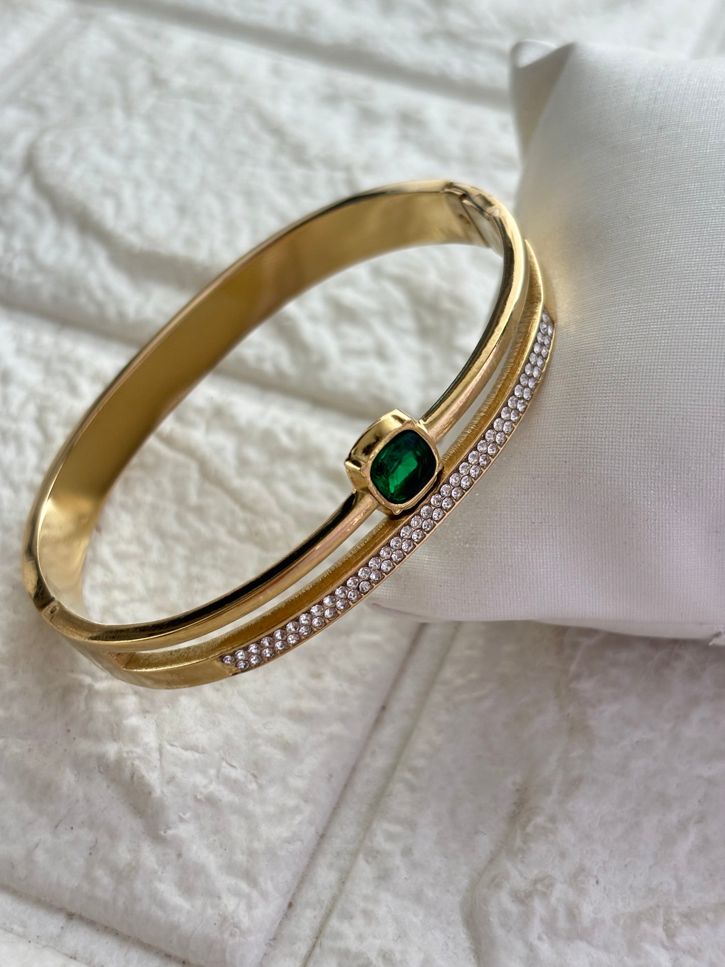 Emerald Princess Soli Bracelet