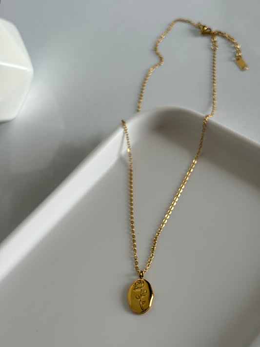 Rosette Necklace